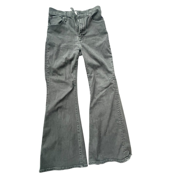 Abercrombie & Fitch black The Flare Ultra high rise denim jeans size 27/4 Short - Picture 2 of 9